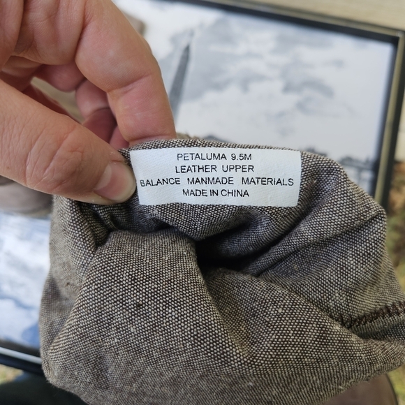 OTBT Petaluma tan taupe pull-on knee-high leather boots 9.5M - Picture 9 of 9